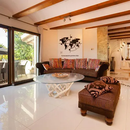 El Salvador By Interhome